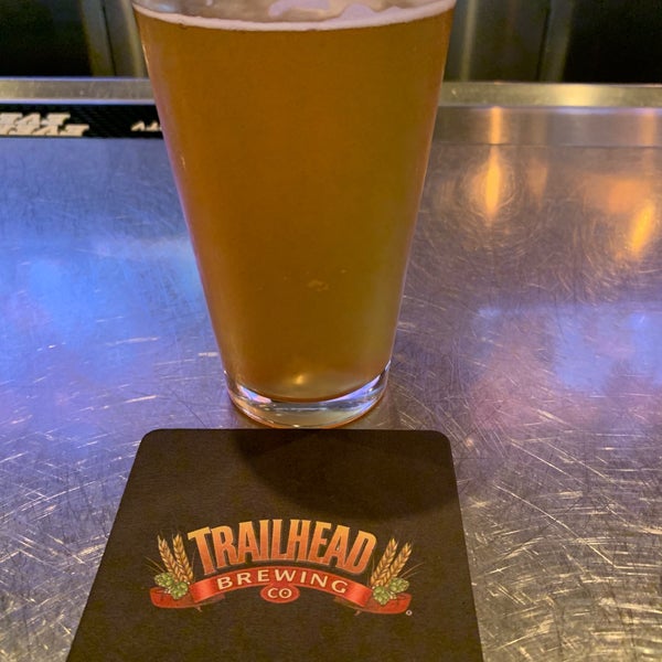 Foto scattata a Trailhead Brewing Co. da Nancy C. il 7/14/2019