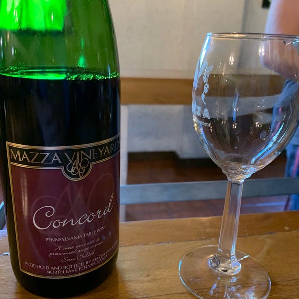 Photo taken at Mazza Vineyards by Nancy C. on 8/10/2019