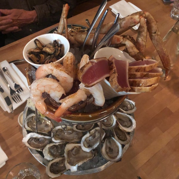 Foto scattata a Pearl Diver da Amy E. il 11/28/2019