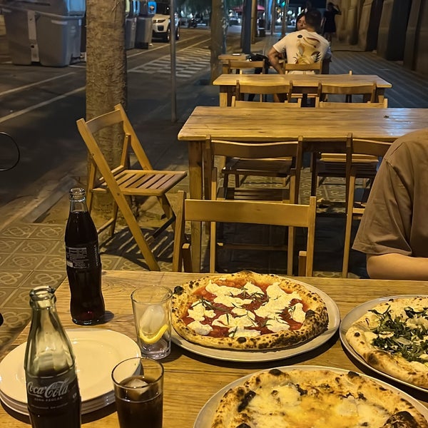 Parking Pizza - L'Antiga Esquerra de l'Eixample - 171 dicas de 1158 clientes