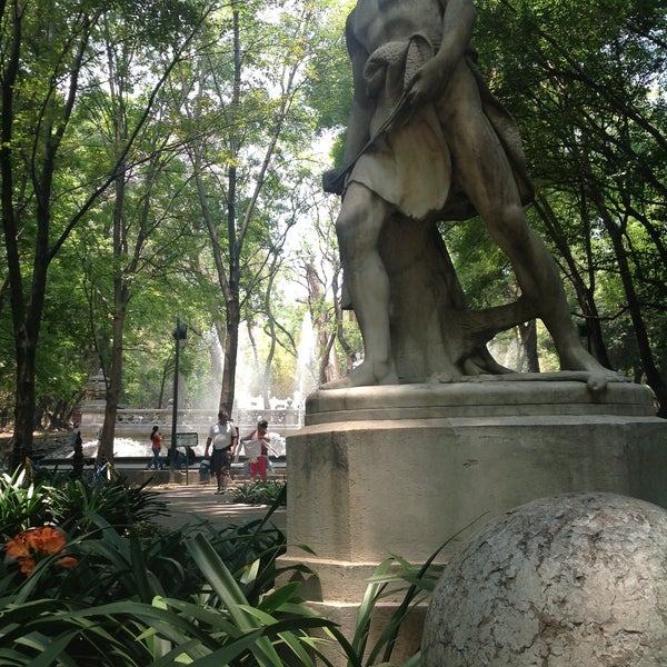 Photo prise au Bosque de Chapultepec par Maximiliano O. le5/5/2013