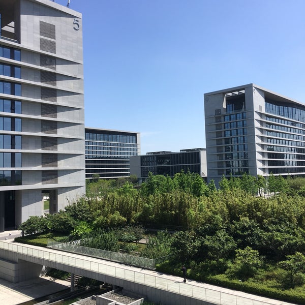 Белорусский парк высоких технологий. Парк высоких технологий беларусь лого. Gmp architekten логотип. Градостроительство архитектура. Hi tech park.