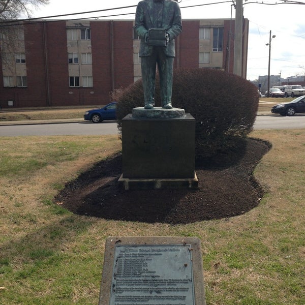 W. E. B. DuBois Statue FiskMeharry Nashville, TN