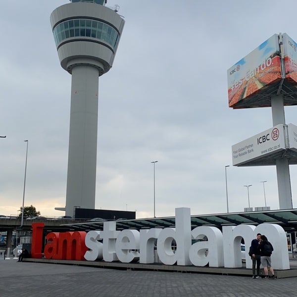 Foto tirada no(a) Aeroporto de Amesterdão Schiphol (AMS) por Eng.Emad 🐎 em 10/10/2021