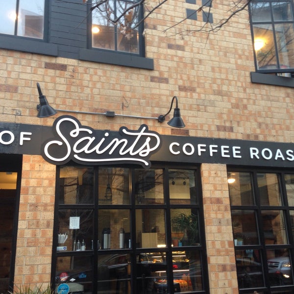 Foto scattata a City of Saints Coffee Roasters da Chris L. il 12/13/2015
