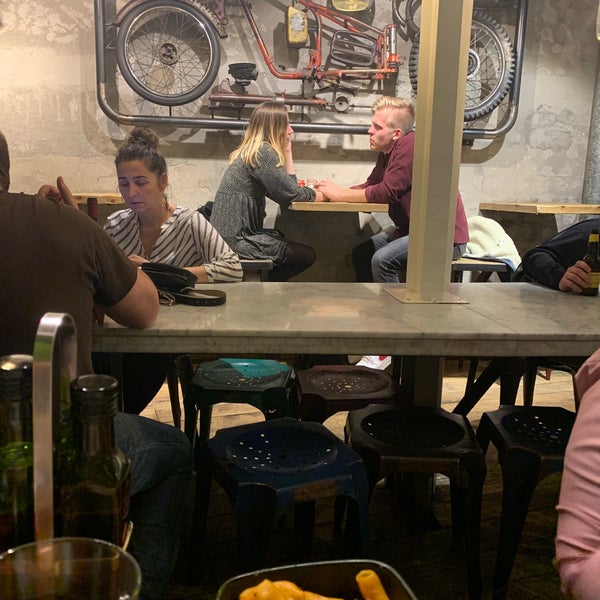 Foto tirada no(a) Macchina Pasta Bar por 3badish . em 11/30/2019