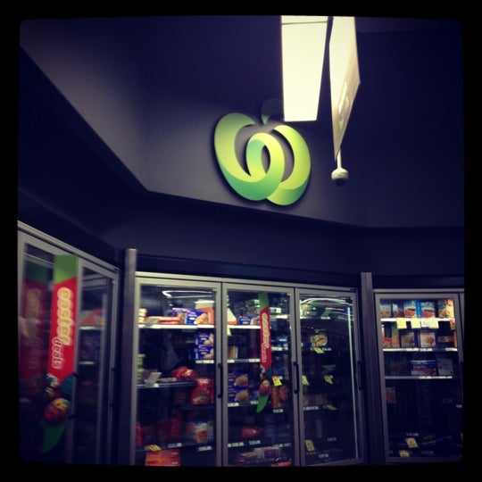 Woolworths Weston Brierly St