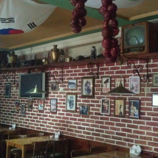 Foto diambil di Patrick&#39;s Pub oleh Nuriddin N. pada 11/12/2013