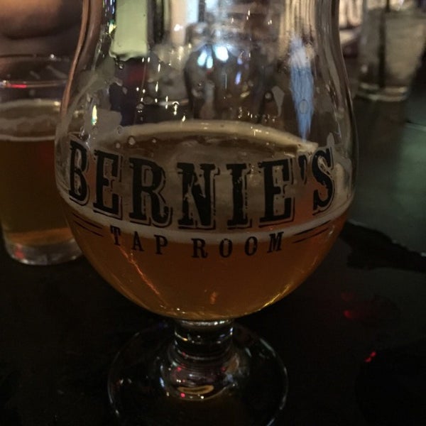 Photo taken at Bernie&#39;s Tap Room and Restaurant by Dean C. on 9/5/2015
