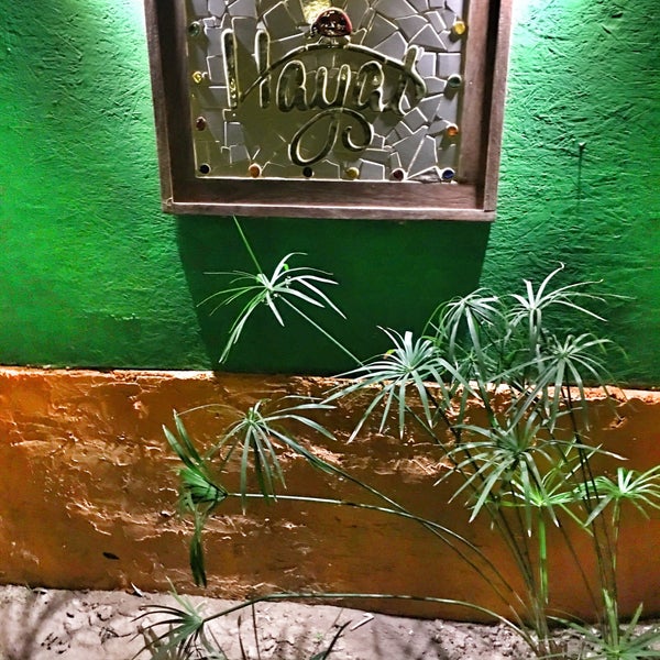 5/18/2018에 Mrv🍀🌈님이 Hayat Cafe Bar Brasserie에서 찍은 사진