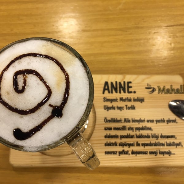 Photo taken at Mahall Cafe &amp; Restaurant by Şengül U. on 12/23/2018
