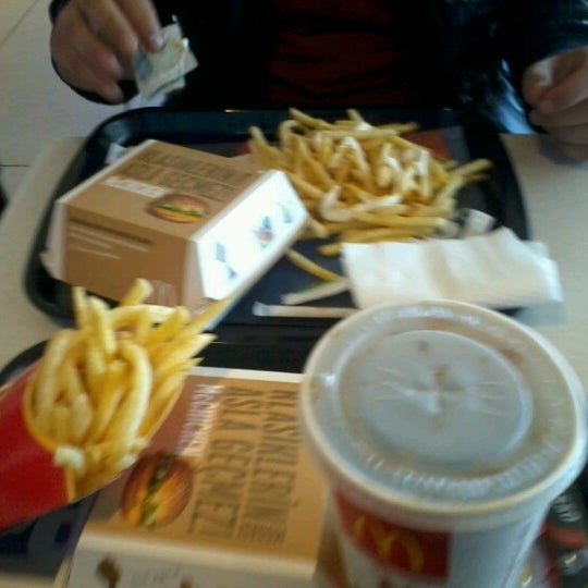 McDonald�s Kuşkavağı Mah. Akdeniz Bulvarı 1.Cadde No158 FlyCity 4