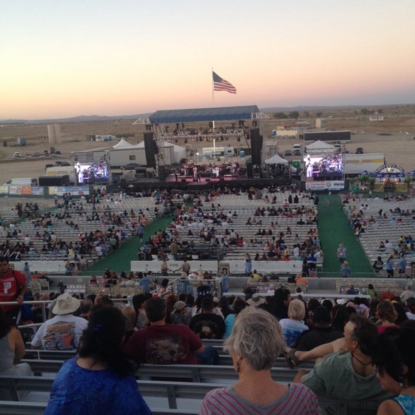 Das Foto wurde bei Antelope Valley Fairgrounds von Scott am 8/16/2014 aufgenommen