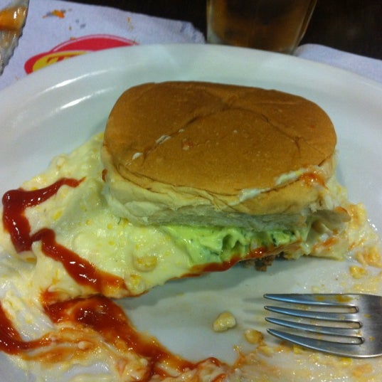 Photo taken at Twin Burger by Ana H. on 11/13/2012