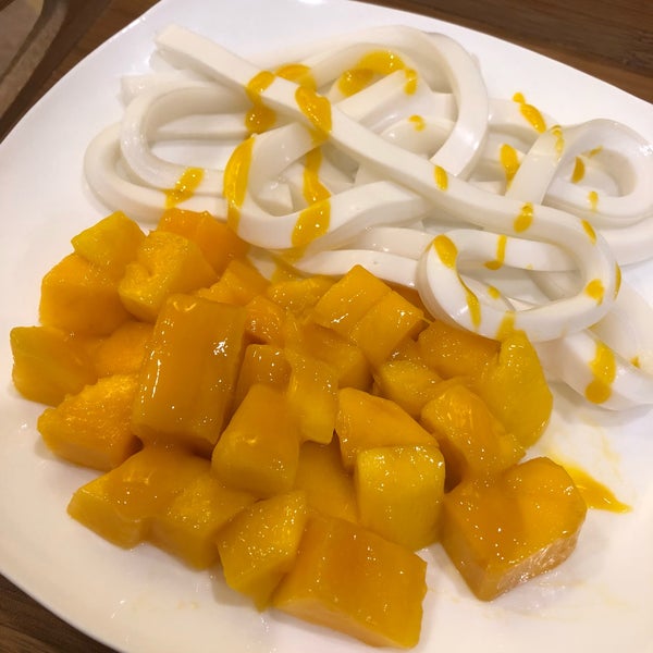 Mango Mama Golden Village 5 tips from 102 visitors