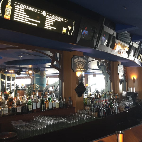 日本大学法学部 10号館 1052講堂 Aula Universitaria