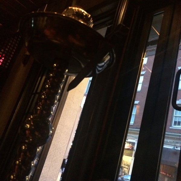 7/11/2014 tarihinde Ильдар Я.ziyaretçi tarafından Byblos Restaurant &amp; Bar'de çekilen fotoğraf