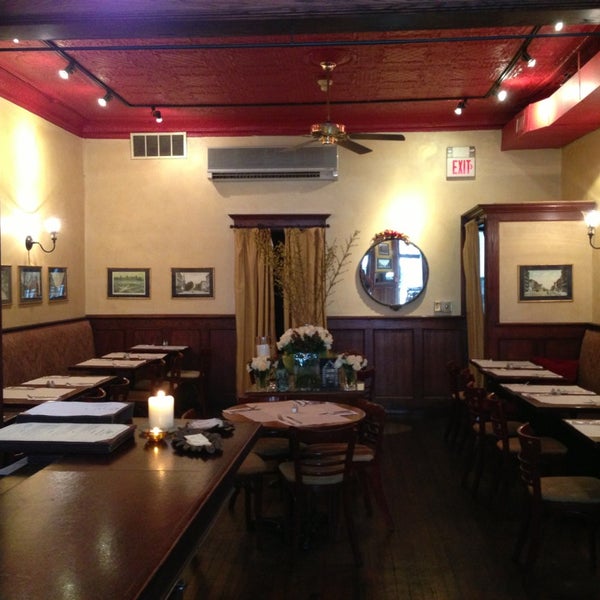 Photo taken at Zack&#39;s Oak Bar &amp; Restaurant by Brian L. on 2/26/2013