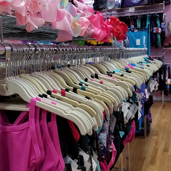 Linden's Dancewear - Boutique