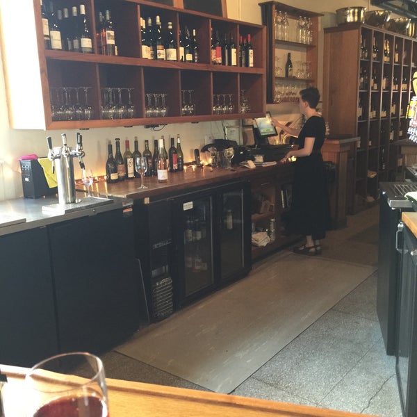 Santé Wine Bar and Tap Room (Now Closed) Downtown Asheville 17 tips