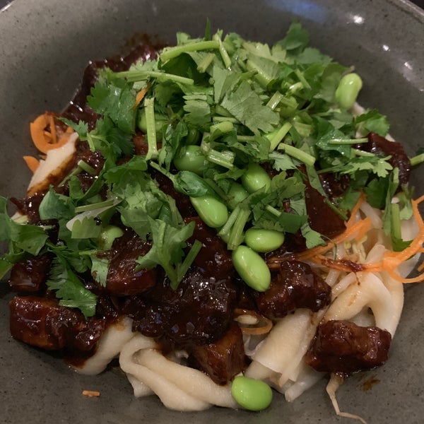 Foto diambil di Xian Sushi &amp; Noodle oleh Reese W. pada 9/20/2019