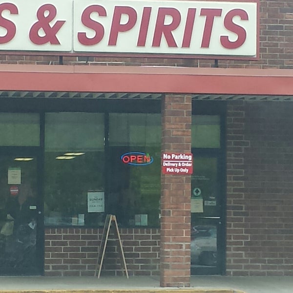Fine Wine Good Spirits Premium Collection 900 Water St