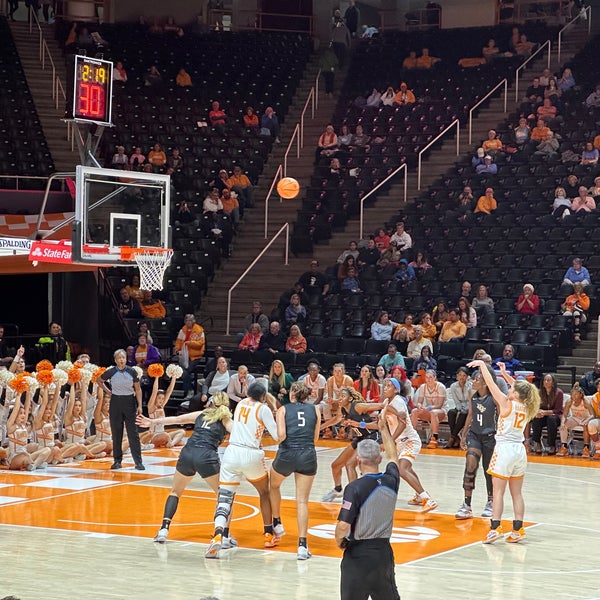 Photo prise au Thompson-Boling Arena par Daniel L. le12/15/2022