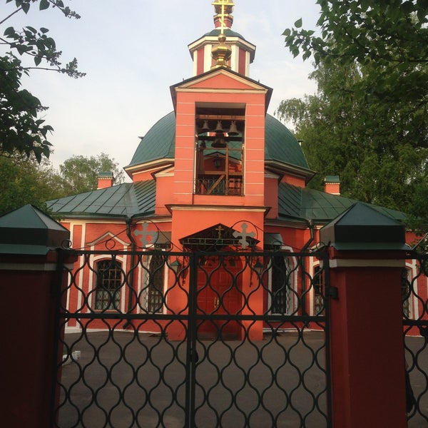 Церковь троицы живоначальной ул володарского 55 фото Церковь Троицы Живоначальной в Турбичево, православный храм, 61, село Турбичево,