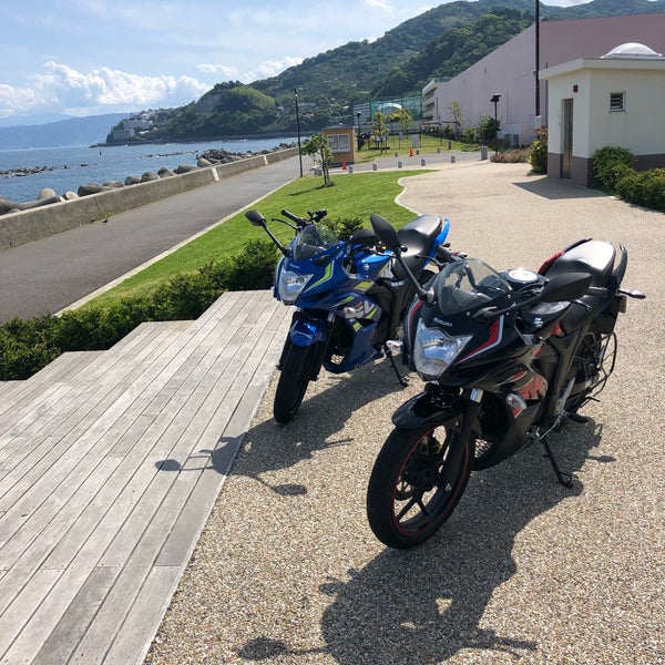湯河原海辺公園ドッグラン Yugawara Machi De Kopek Gezdirme Alani Da Fotograflar