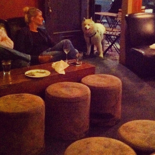 10/26/2013에 Jenn L.님이 Yield Wine Bar에서 찍은 사진