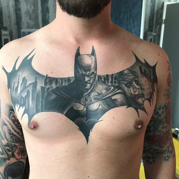 Tattoo uploaded by Templo Chimalli  Batman Gotham City Bat sign   Tattoodo