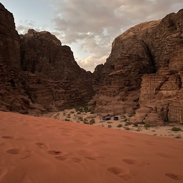 Foto tirada no(a) Wadi Rum Protected Area por Hkeem em 11/14/2022
