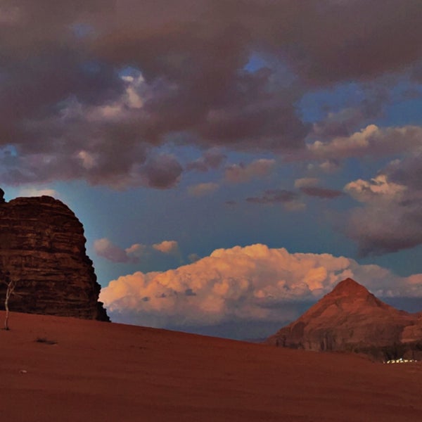 Foto scattata a Wadi Rum Protected Area da Hkeem il 11/14/2022