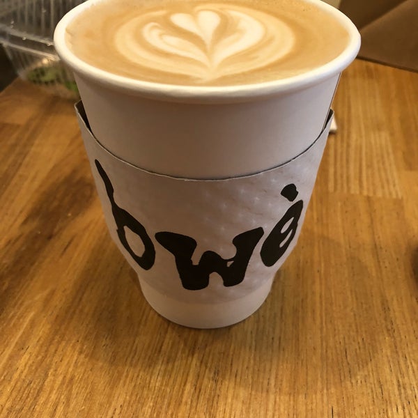 Foto tomada en bwè kafe  por Bhavana L. el 3/17/2018