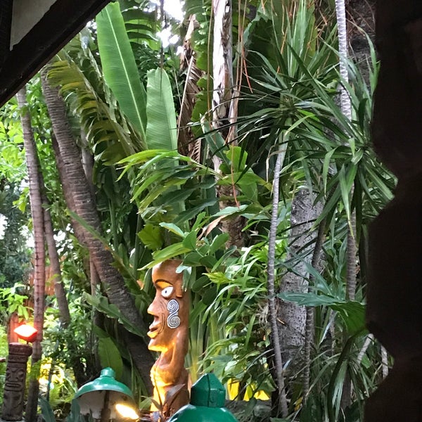 6/10/2017にDeborah C.がMai-Kai Restaurant and Polynesian Showで撮った写真