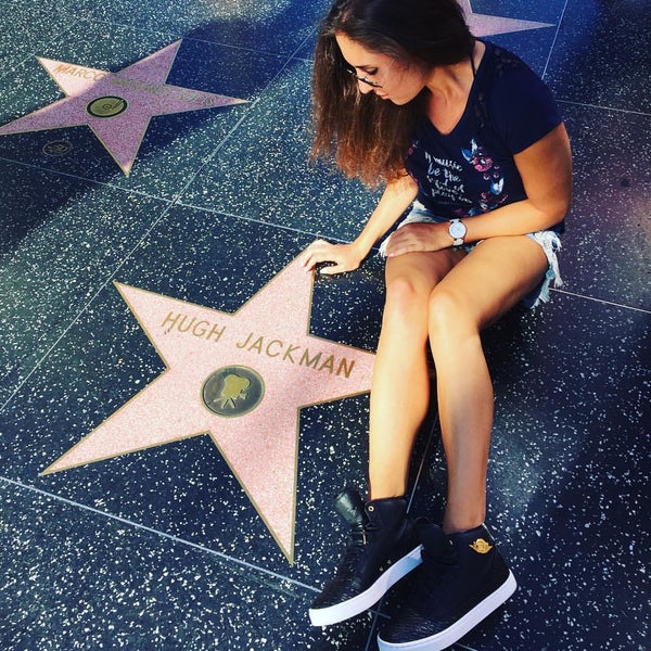 Foto tirada no(a) Hollywood Walk of Fame por Elizaveta B. em 8/29/2015