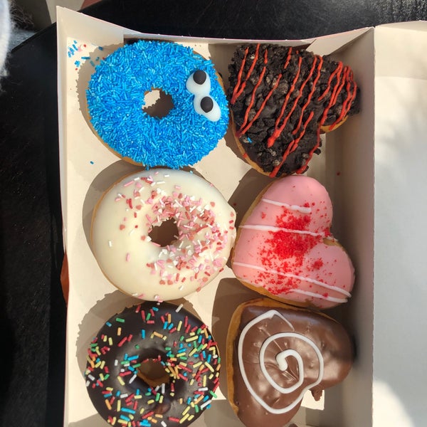 Эффект в инстаграме Donuts