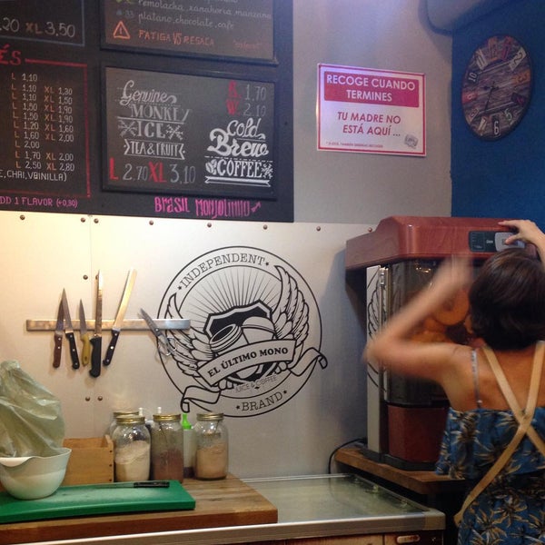 8/17/2015 tarihinde Nazaret E.ziyaretçi tarafından El Último Mono Juice &amp; Coffee'de çekilen fotoğraf
