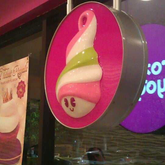 Photo taken at Menchie&#39;s by Stephanie B. on 2/15/2013