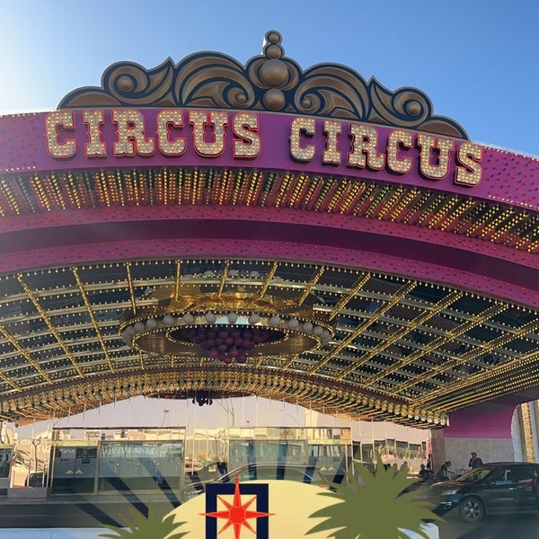 Foto tirada no(a) Circus Circus Hotel &amp; Casino por Rayan ♈️ em 4/29/2023