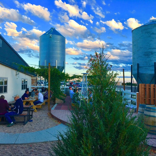 Photo taken at Pikes Peak Brewing Company by Saul G. on 9/24/2016