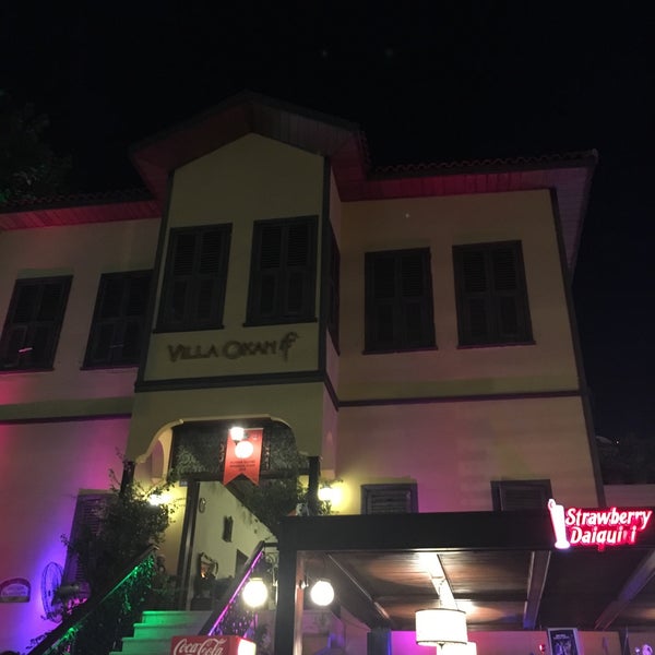 Photo prise au Villa Okan Restaurant par Tuncay le8/29/2018
