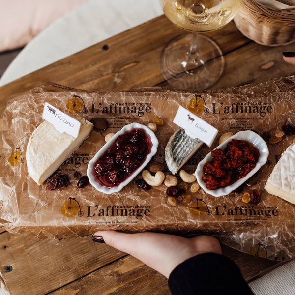 Foto scattata a L&#39;affinage Cheese&amp;wine da L&#39;affinage Cheese&amp;wine il 4/29/2018
