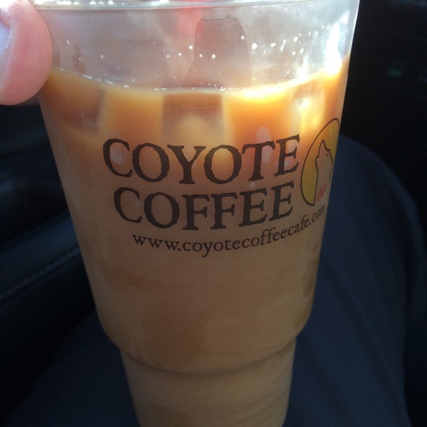 Foto tirada no(a) Coyote Coffee Cafe - Powdersville por Charles G. em 6/7/2017