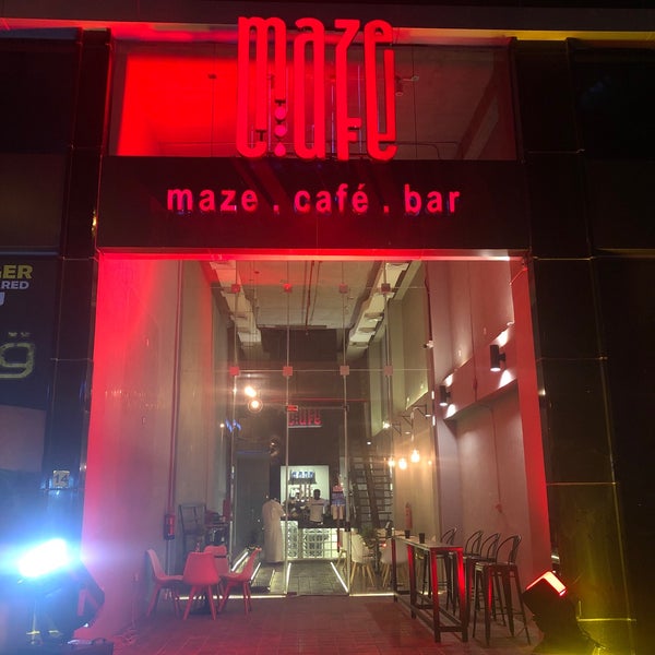 Foto diambil di Maze Cafe oleh Nasser S. pada 7/9/2019