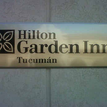 Foto tomada en Hilton Garden Inn  por David T. el 12/16/2012