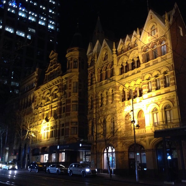 Photo taken at InterContinental Melbourne The Rialto by 佐藤仁左衛門 on 7/22/2015