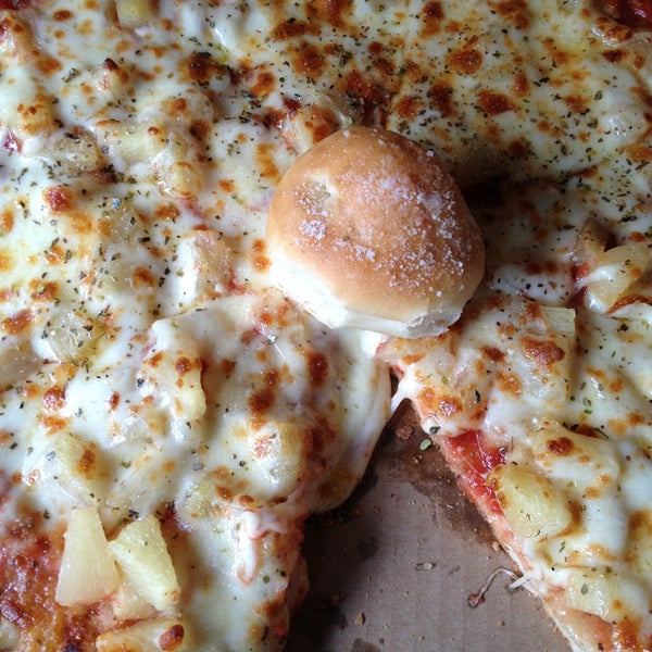 4/11/2013에 Muse P.님이 Pizza D&#39;Light에서 찍은 사진