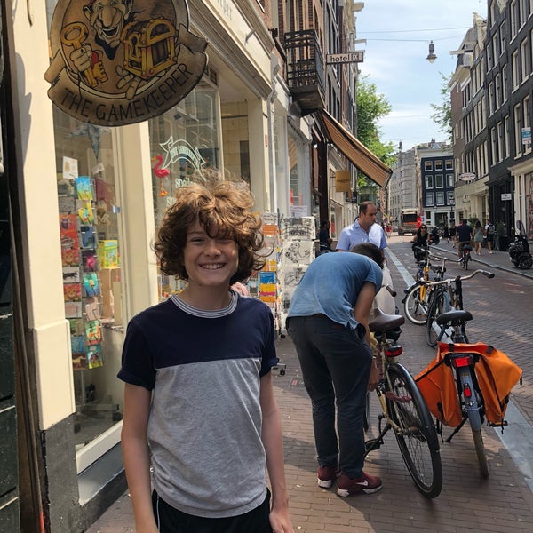 The Gamekeeper Toy Store in GrachtengordelWest