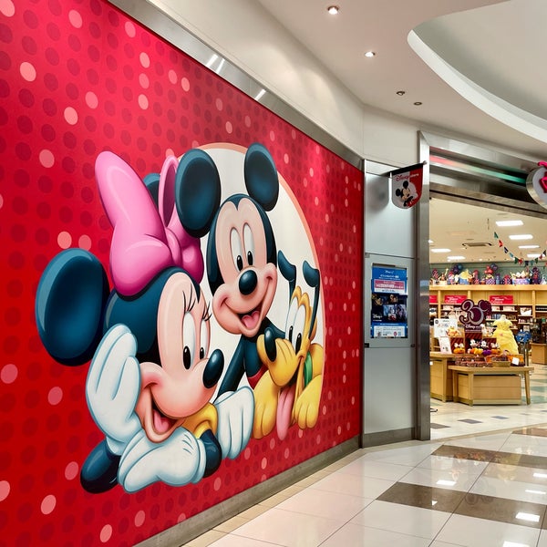 ディズニーストア Gift Shop In 川口市